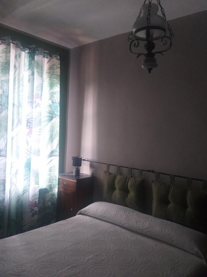 לינה וארוחת בוקר San Damiano dʼAsti Mosci'S Bed & Beer מראה חיצוני תמונה