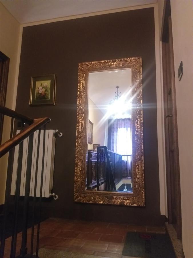 לינה וארוחת בוקר San Damiano dʼAsti Mosci'S Bed & Beer מראה חיצוני תמונה