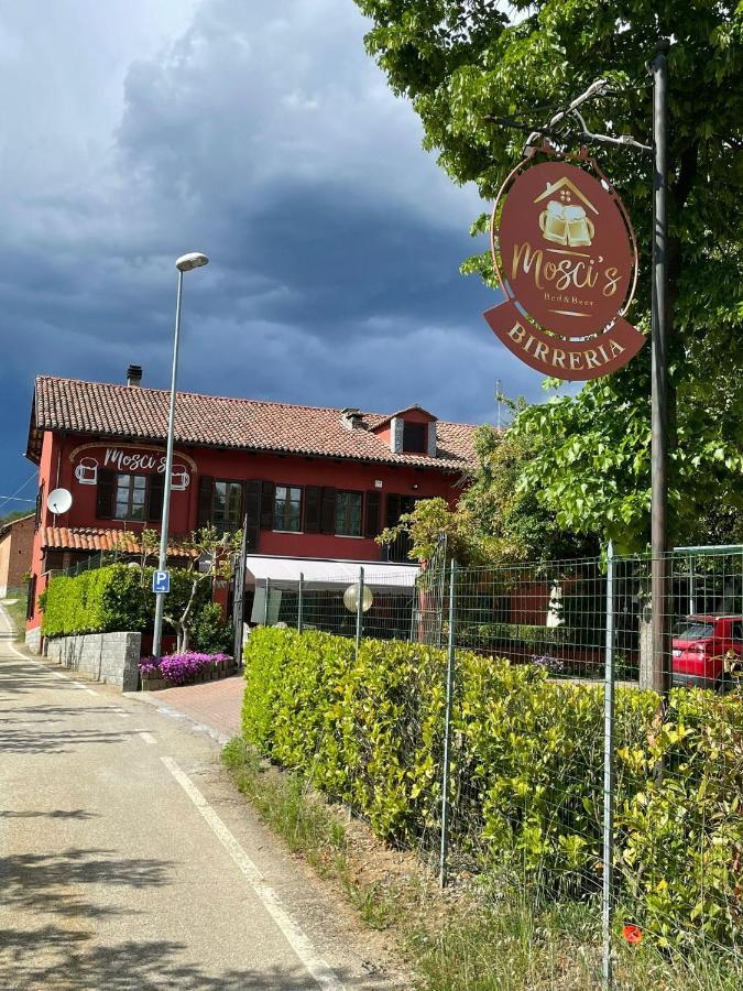 לינה וארוחת בוקר San Damiano dʼAsti Mosci'S Bed & Beer מראה חיצוני תמונה
