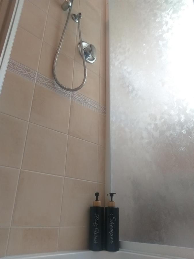 לינה וארוחת בוקר San Damiano dʼAsti Mosci'S Bed & Beer מראה חיצוני תמונה